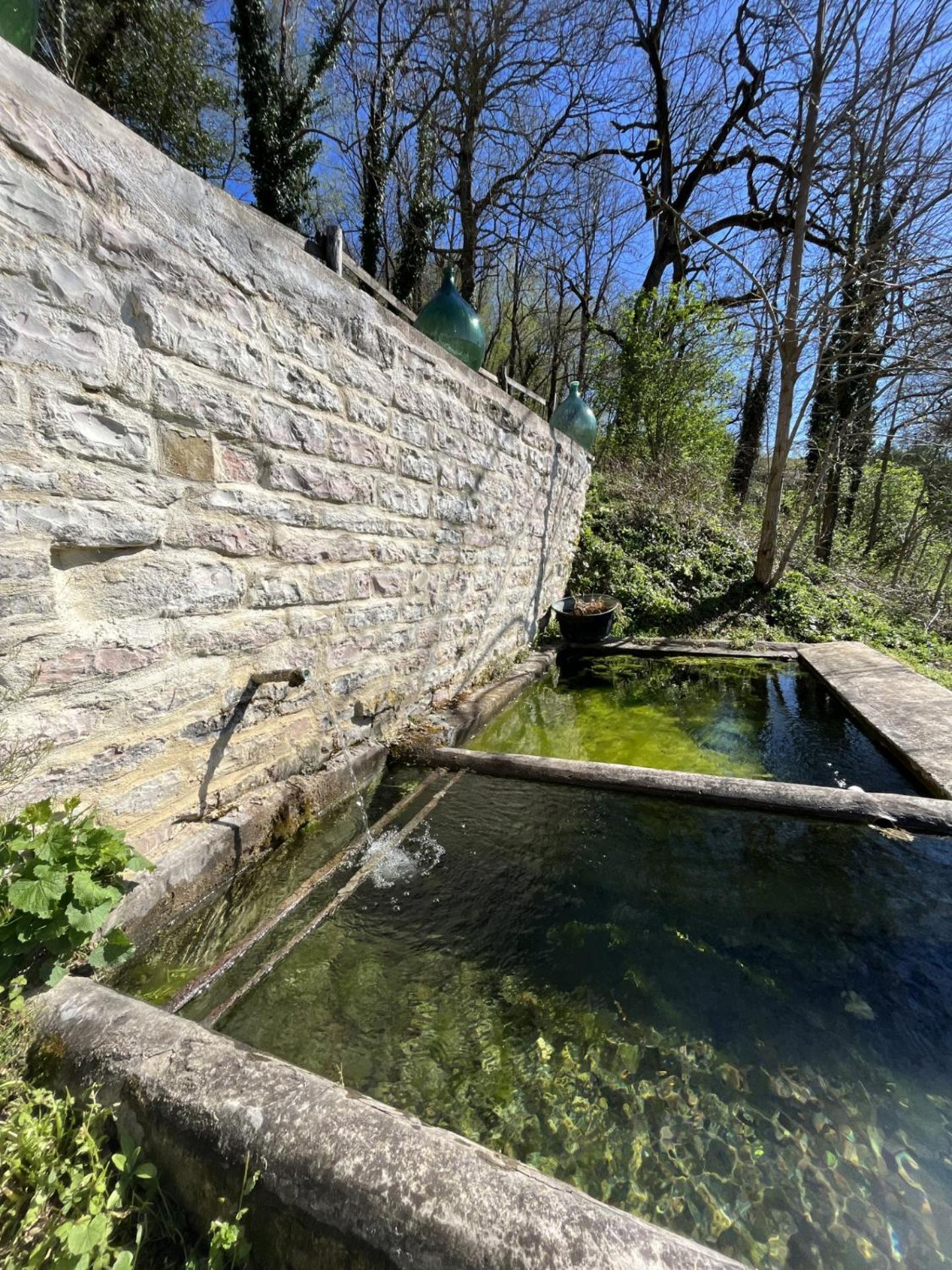 Agriturismo Il Fienile Di Ca Battista Apartment Cagli Luaran gambar