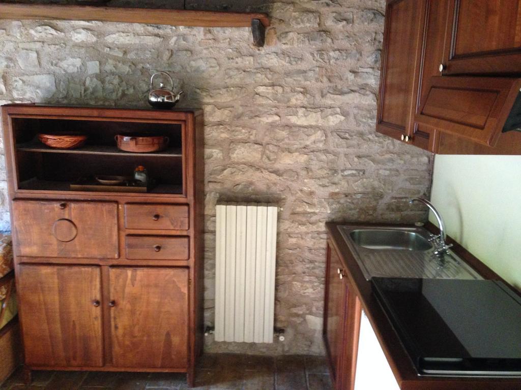 Agriturismo Il Fienile Di Ca Battista Apartment Cagli Luaran gambar