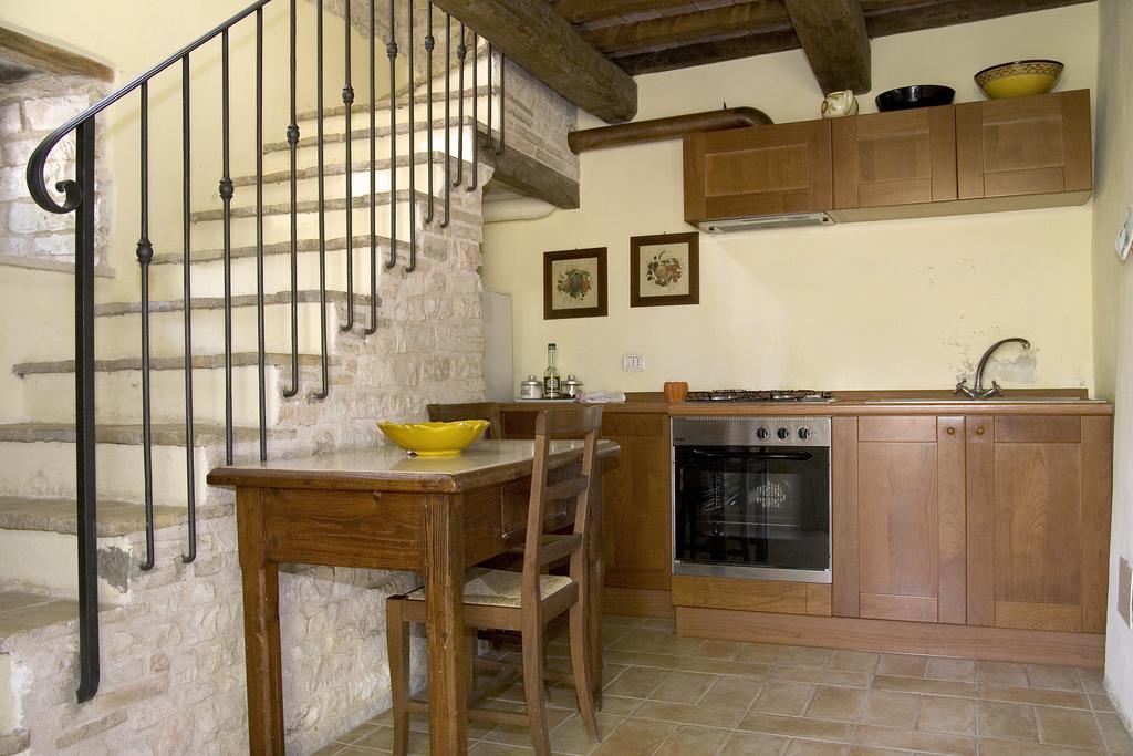 Agriturismo Il Fienile Di Ca Battista Apartment Cagli Luaran gambar