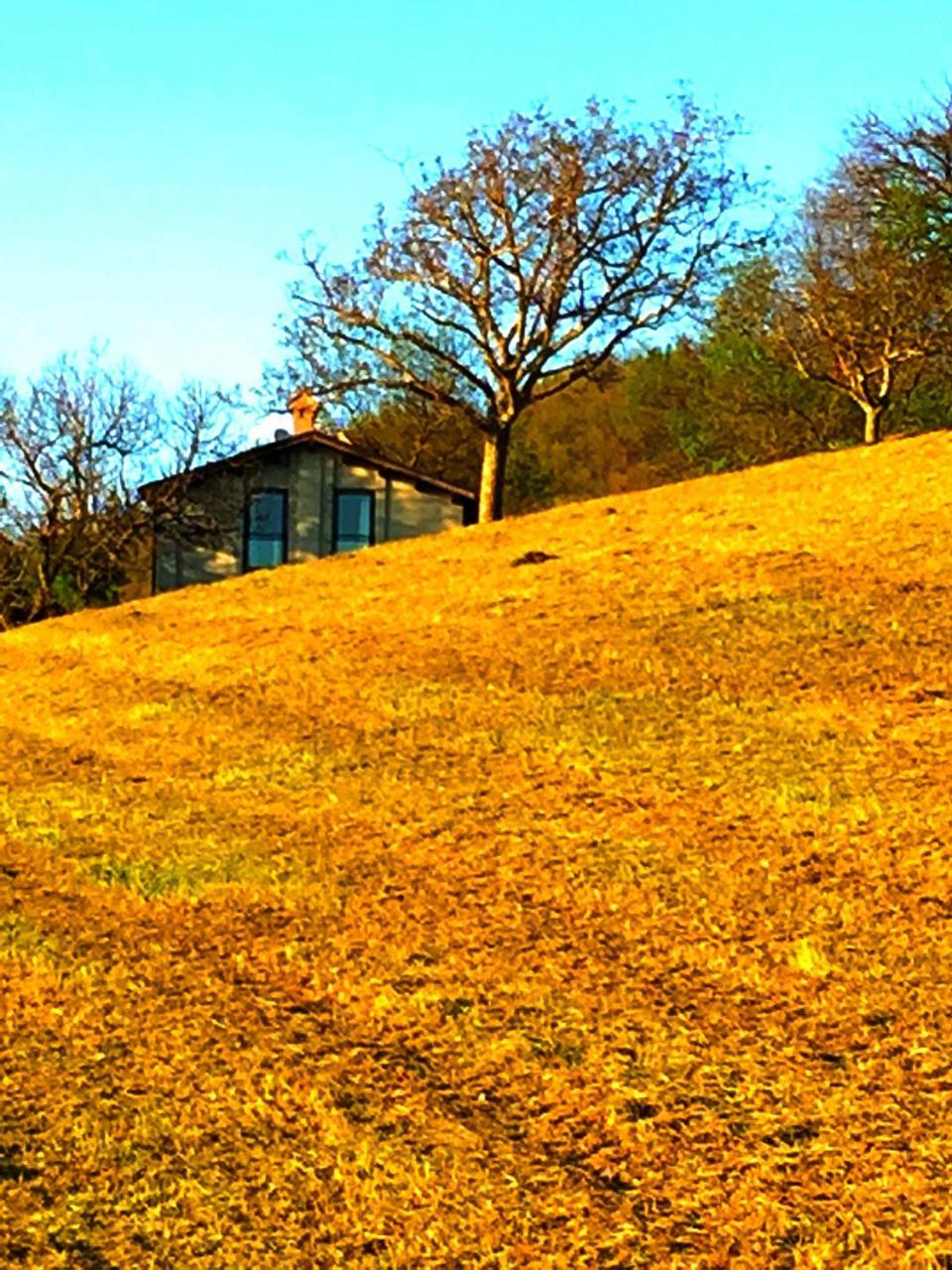 Agriturismo Il Fienile Di Ca Battista Apartment Cagli Luaran gambar